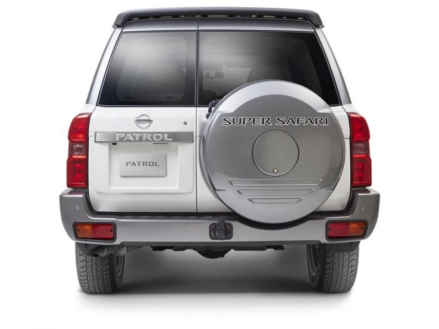 Nissan Patrol Super Safari (Y61) 2017 года  (фото 8 из 17)